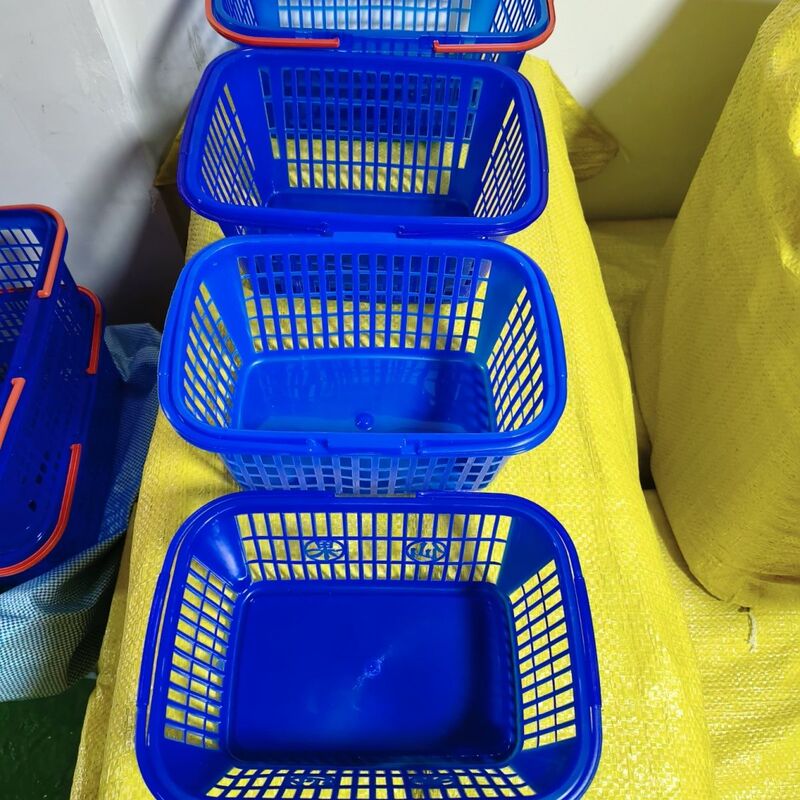 New Blue Plastic Fruit Basket for Bayberry, Peach, Grape, Bayberry, Strawberry, and Fig; New Model Direct from Manufacturer in Stock