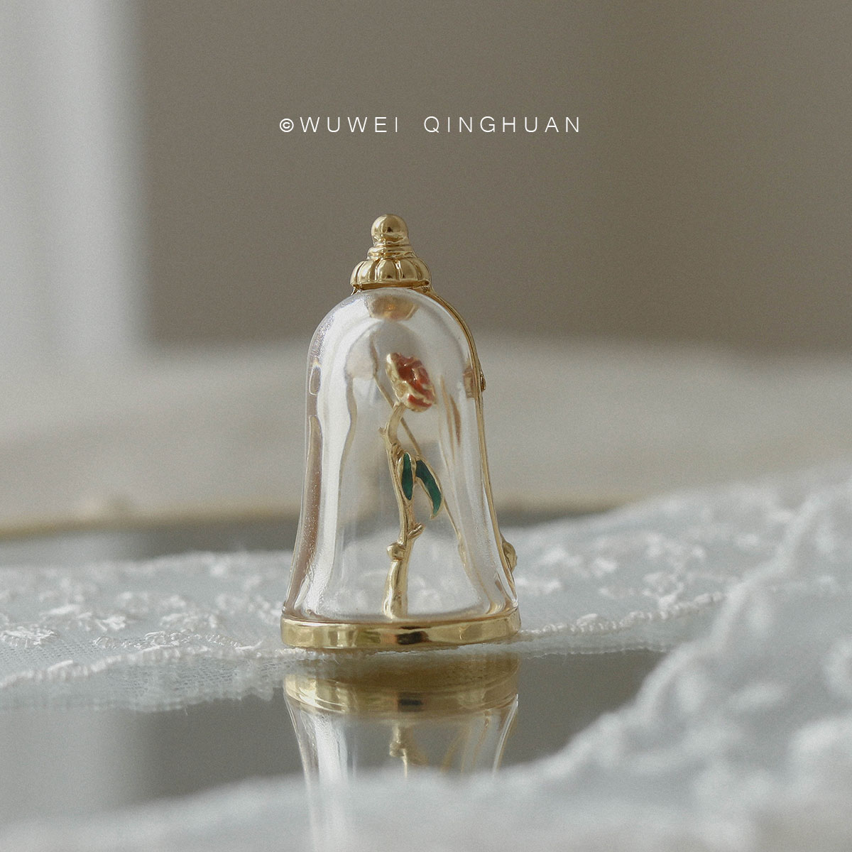 Tasteless and cheerful meets the zui's important one rose flowers Little Prince Eternal Rose Brooch Brooch Gift