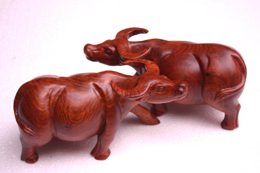 Seiko Burmese Rosewood Whole Wood Carved Glossy Buffalo Craft Gift Decoration