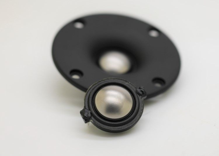 (Real Titanium Film) Export Small Treble Sound Drop Crispy Modification Recommended Innovation Bookshelf Box Car Modification