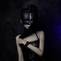 Swallow-tailed butterfly home gaga lady dirty braid punk British singer performance masked singer will return to stage