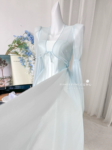 [Пятно] Лилия Лилии