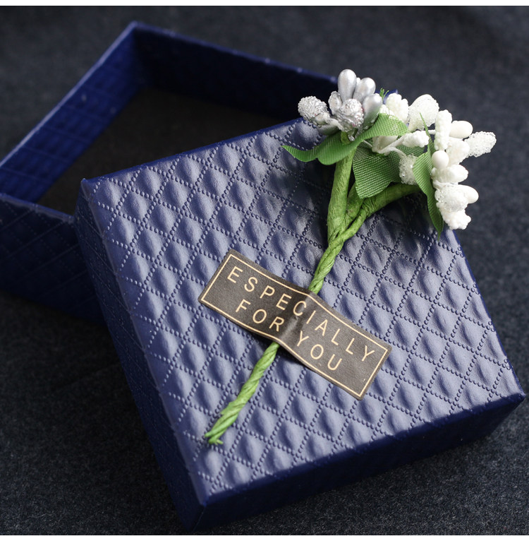 Broche femme en cristal naturel pierres semi-précieuses - Ref 1174400 Image 18