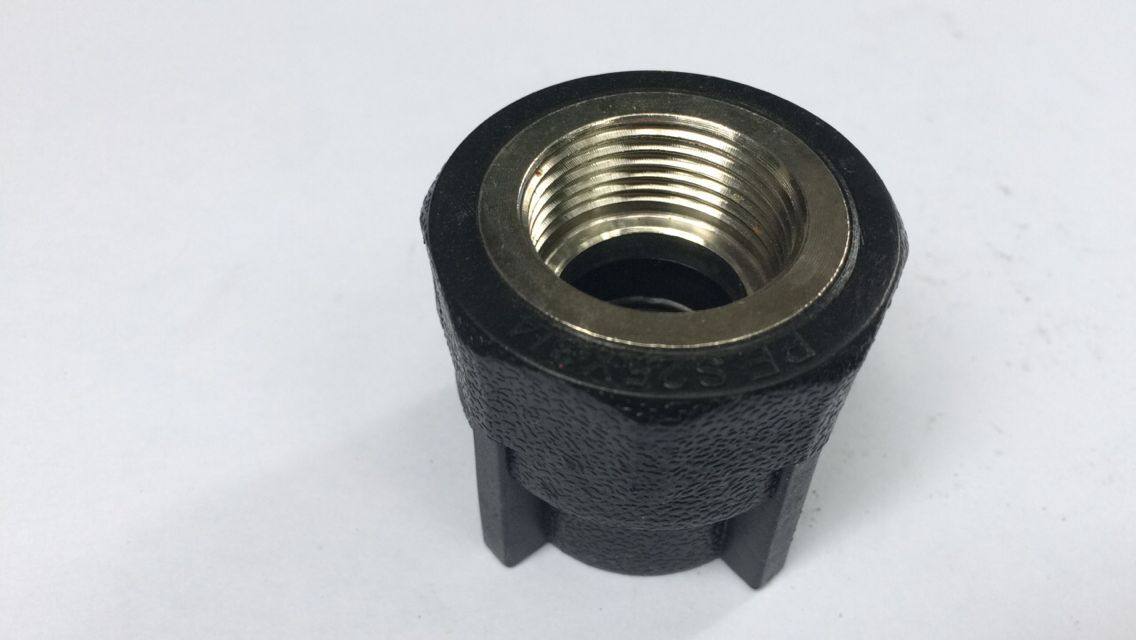 PE internal wire Direct black hot melt internal tooth joint 20 25 32 4 6 points 1 inch Drinking water pipe accessories