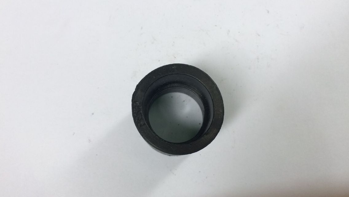 PE Tube piece PE Direct 202532 pipe stirrup Underhead hot melt pipe fitting black new material outdoor water supply pipe connector