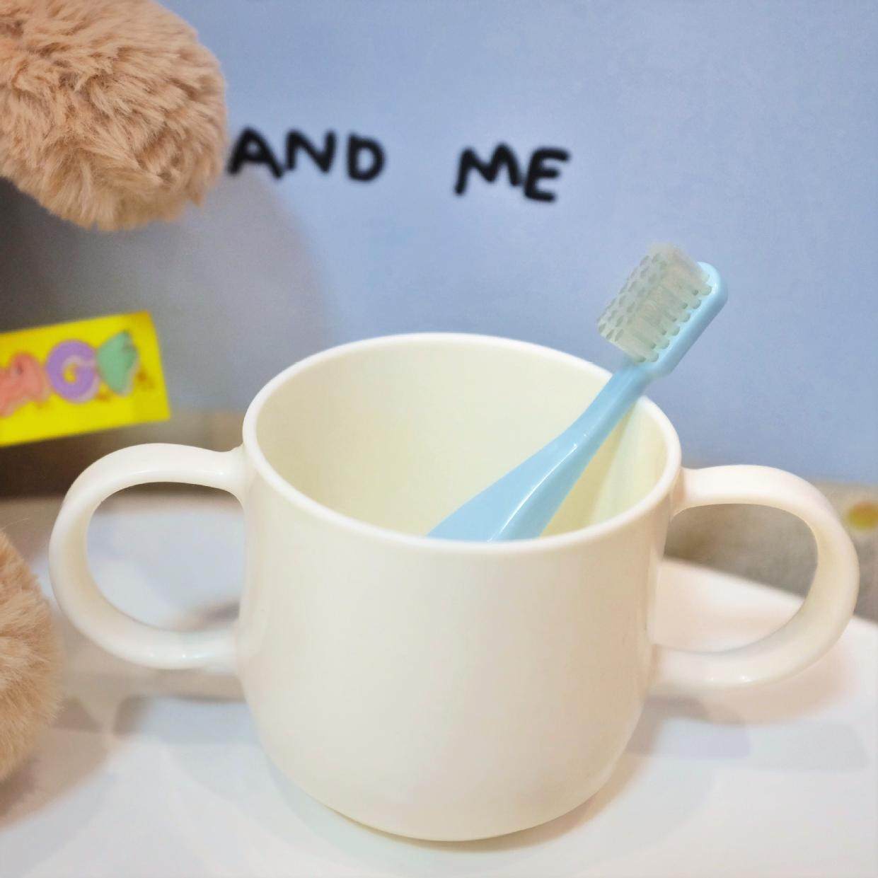 Japan CI Children's toothbrush Soft hair Little Fat Baby Short handle Baby training toothbrush Dairy 1-2-3-6 years old