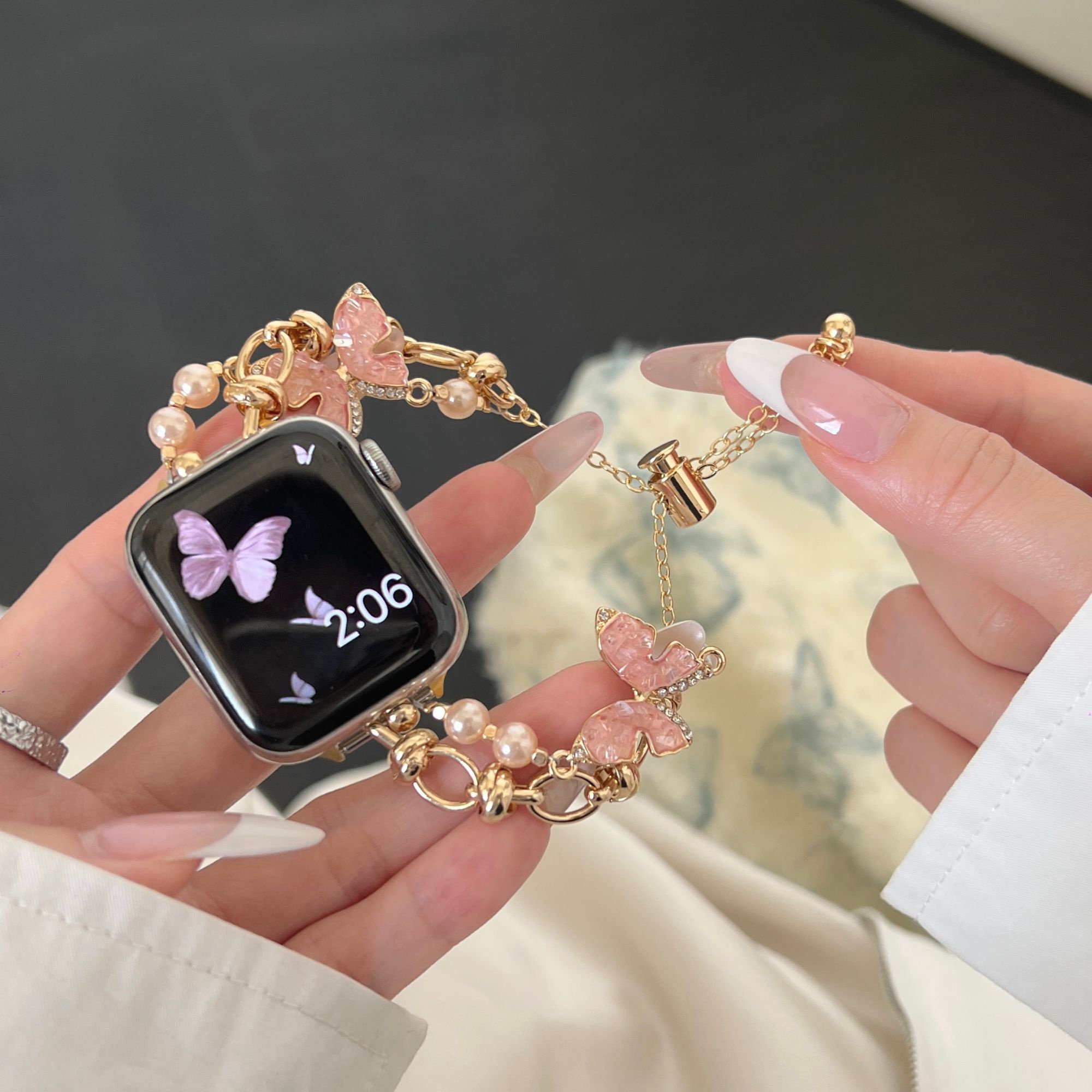 新款蝴蝶珠链表带，Apple Watch S9/SE的完美搭档🌟_智能手表手环表带腕带_淘宝数码网