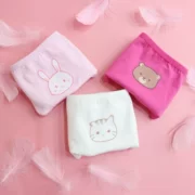 Super Mini Eo thấp Dễ thương Bunny Mèo Bear Động vật nhỏ Nữ sinh nữ Trường trung học Bông trắng Tam giác Tóm tắt - Giống cái