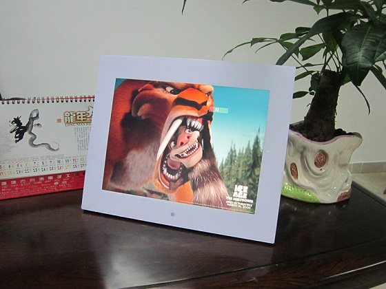 Special rush to buy 15 inch 17 inch 19 inch high-definition LED wall-mounted advertising machine digital photo frame electronic photo album