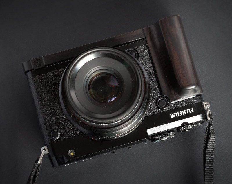 Fuji GFX 50R Medium format camera special solid wood handle vise Studio original design