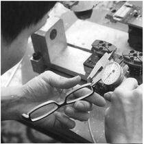 Glasses processing fee half-frame full-frame frameless 14 years professional glasses old shop