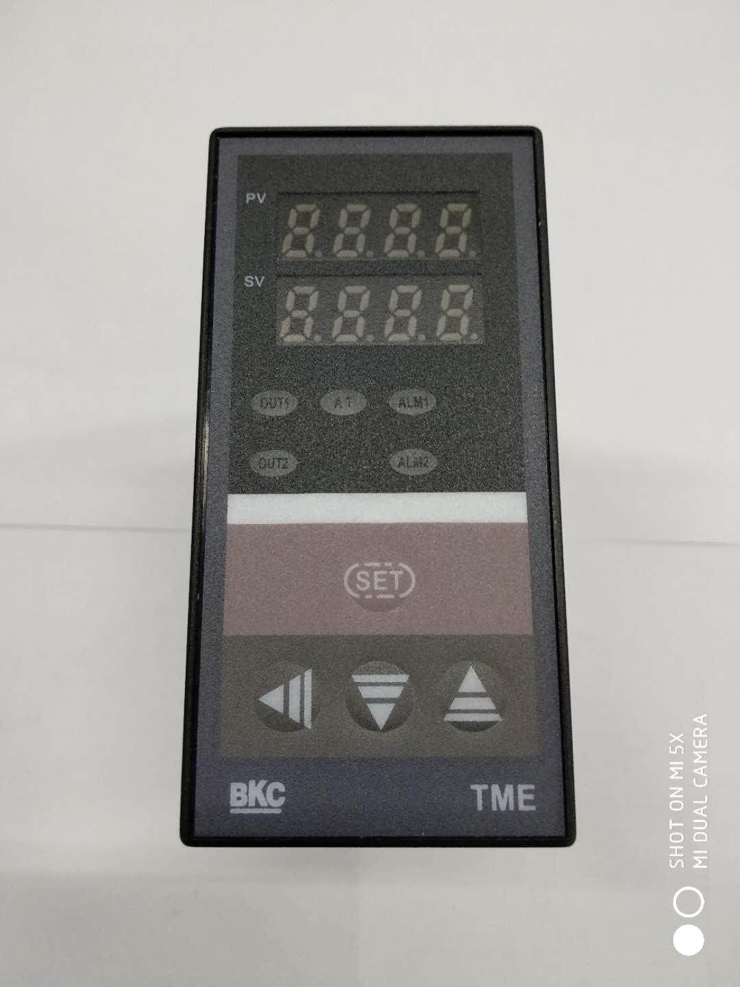 Yuyao BKC TME-7512Z PT100 SSR intelligent temperature control meter PID control spot