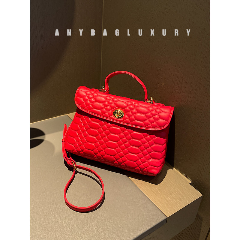 Hive quilted 8 layers of sheep skin heavy quilter vintage covered red wedding bag bride handbill bag