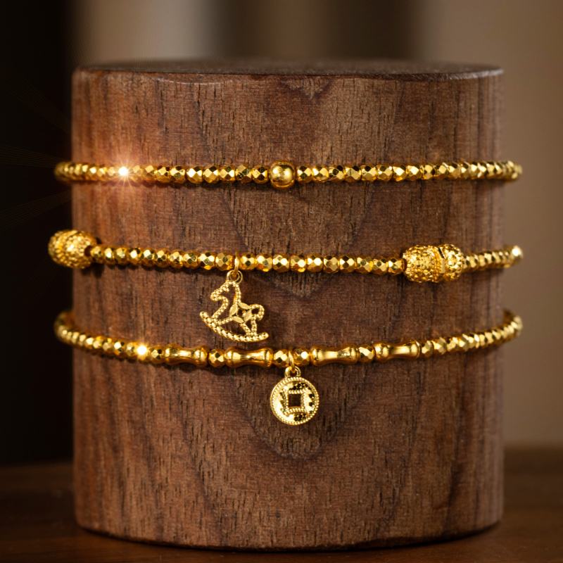 Yang Yang Jewelry Light Luxury 5g Pure Gold Sparkling Bracelet Bring in Wealth and Treasure Small Weight Summer Gold Bracelet 6.18 Yang Yang Jewelry Light Luxury 5g Pure Gold Sparkling Bracelet Bring in Wealth and Treasure Small Weight Summer Gold Bracelet 6.18