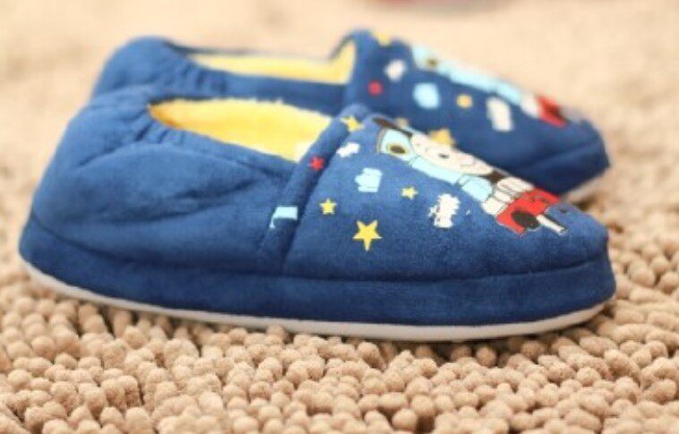 Pantoufles enfants en suède - Ref 986920 Image 18