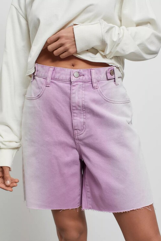 Trendy Brand Bdg Women's Gradient Denim Shorts, K01