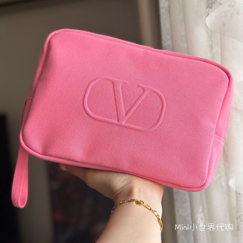 Domestic Exclusive Valentino Barbie Pink Canvas Makeup Bag, Large Capacity Storage Bag, Hand-Held Zipper Bag