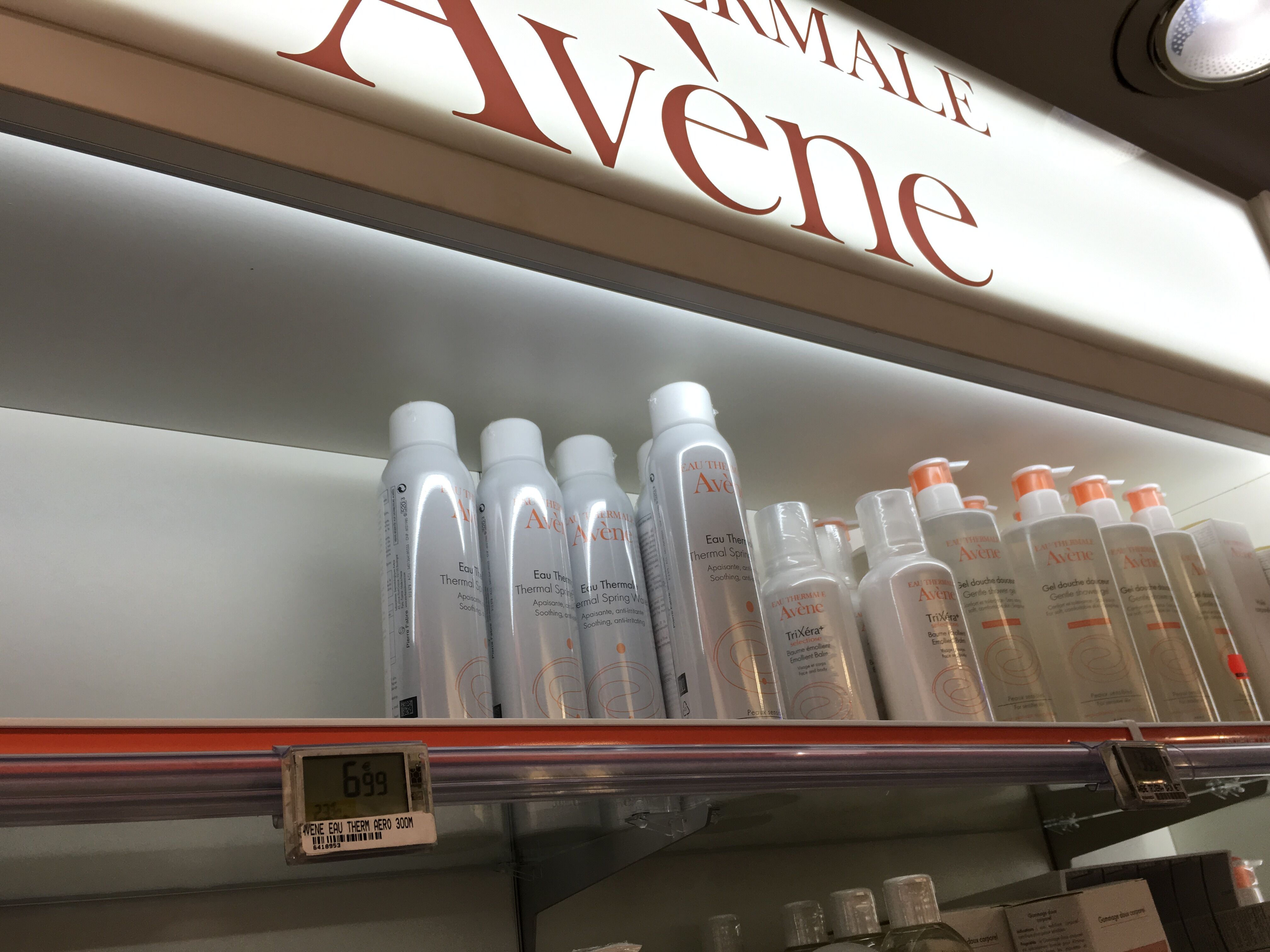  French original Elegant Live Skin Springs big spray Skin Water 300ml