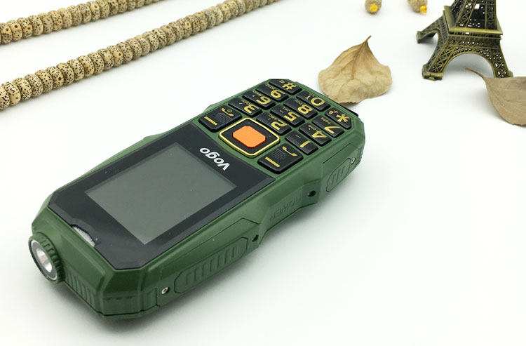 Mới vogo c155 ba đèn pin điện chống quân sự QQ mini không có máy ảnh cũ chức năng điện thoại di động nhỏ