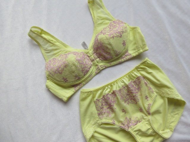 Fault treatment Han Sino - traded cotton steel - free cotton bra button comfortable and convenient sports bra set