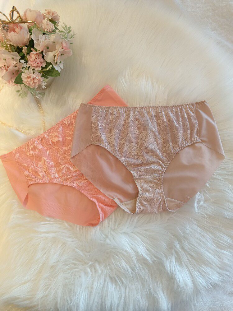 22 Years Spring Summer New Han Soft Slip Comfort Pro Skin No marks Triangle Waist Sexy Lace lace antibacterial underpants