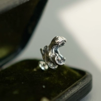 Бегемот - одиночное место