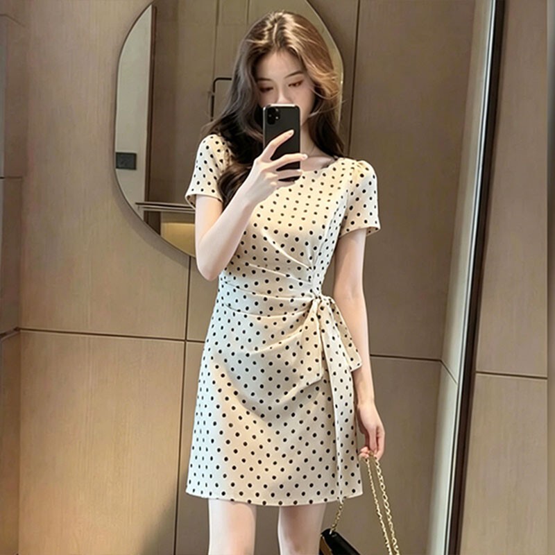 Plus-Size French Polka Dot Short-Sleeve Dress 2026 New Style Tie-Up A-Line Dress Light Luxury Niche Unique Princess Dress Plus-Size French Polka Dot Short-Sleeve Dress 2026 New Style Tie-Up A-Line Dress Light Luxury Niche Unique Princess Dress