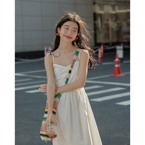 Платье-комбинация, приталенная длинная юбка, французский стиль, яркий броский стиль, подходит для подростков