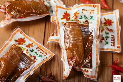 Old plum braised chicken wings, duck root wings, bone-removing Duck Palm grilled chicken pointed chicken feet 5 choose a spread of 1kg