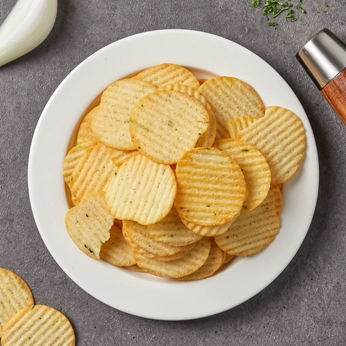 Южная Корея импортирован хороший -дружеский лук -аромат картофельные чипсы 64 г ящика из углеродного жареных картофельных чипсов из пых