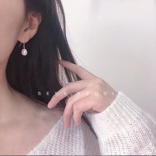 Baroque irregular shaped natural freshwater large pearl earrings asymmetric fashion personalized earrings retro temperament