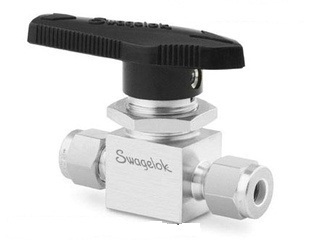 SWAGELOK SS-42GS4 1 4 Ball Valve Shiwei Lockka Case Coupling