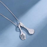 Ожерелье, подвеска, ложка, вилка, цепочка до ключиц, серебро 925 пробы, популярно в интернете