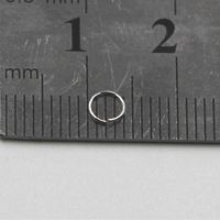 Платиновое открывающее кольцо диаметром 0,4 мм диаметром 4 мм