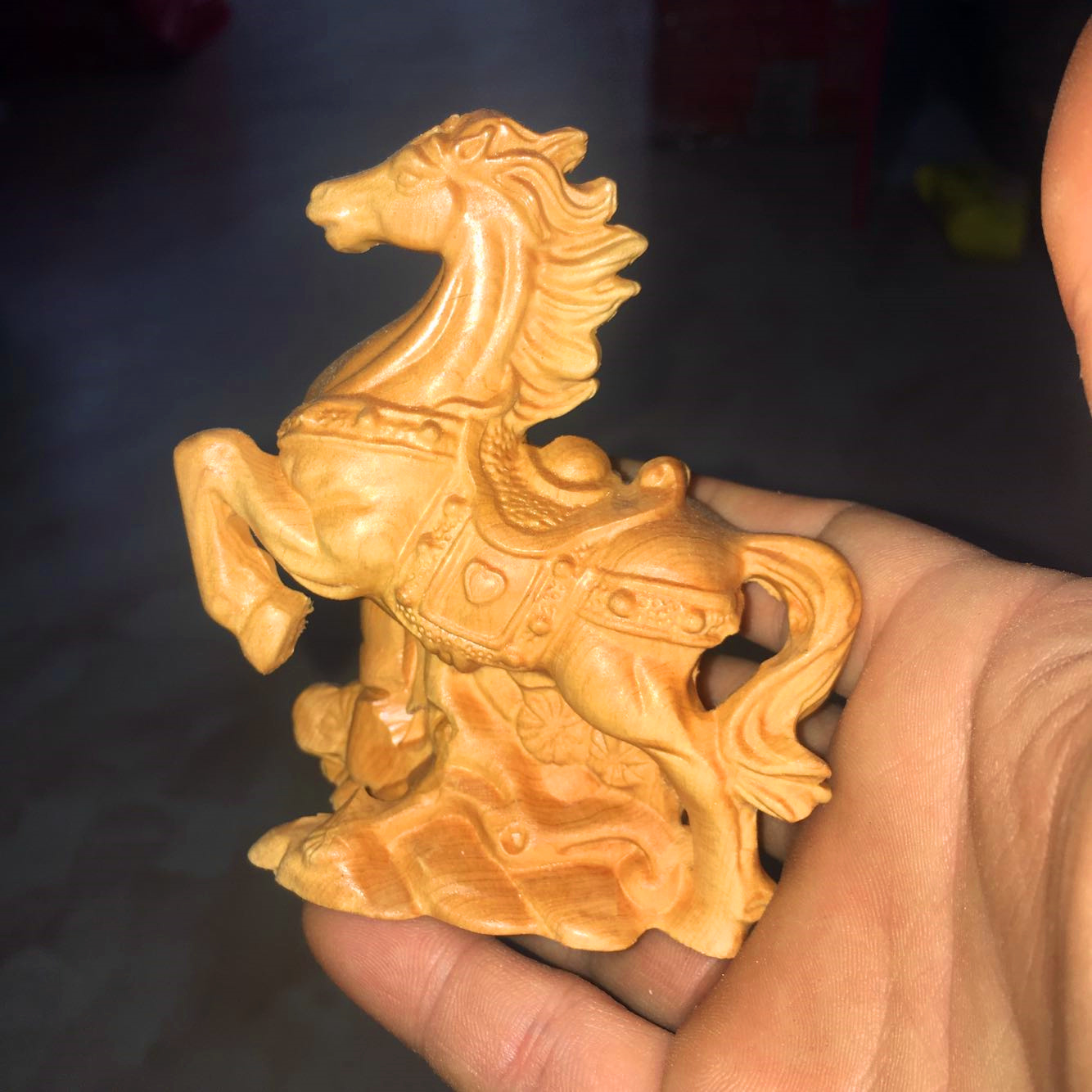 Cliff Berk Yellow Poplar Wood Sculpture Trick Pony Swing Piece < Immediately Rich > Home Residence Ornament Craft Gifts Swing Accessories Gift Decorations