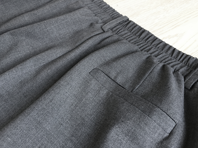 MR. Homemade 18 mùa hè mới màu đen xám tương phản màu khâu dây kéo chân chín quần quần short nam kaki