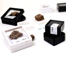 Natural nickel-iron meteorite Northwest non-chondrite olive meteorite ore Tiantie star gift popular science specimen