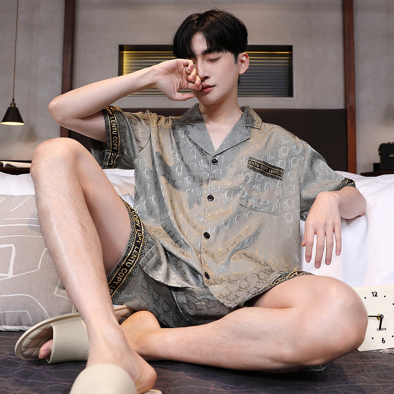 Men's Summer Ice Silk Short-Sleeve Pajamas 2026 New Model for Men and Teenagers, Cool and Suitable for Wearing Outside in Summer, Home Wear Set