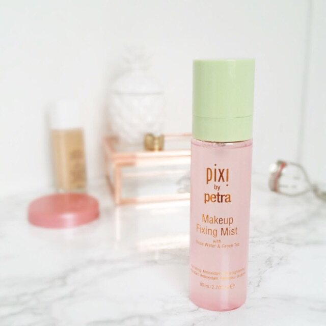 Spot) PIXI Makeup Fixing Mist rose green tea moisturizing makeup spray 80ml
