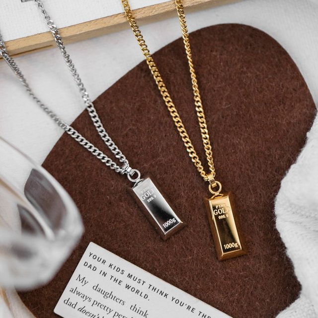 Niche high-end design sense riches small gold bar gold brick long necklace men and women sweater chain 2022 senior Chinese Valentine's Day