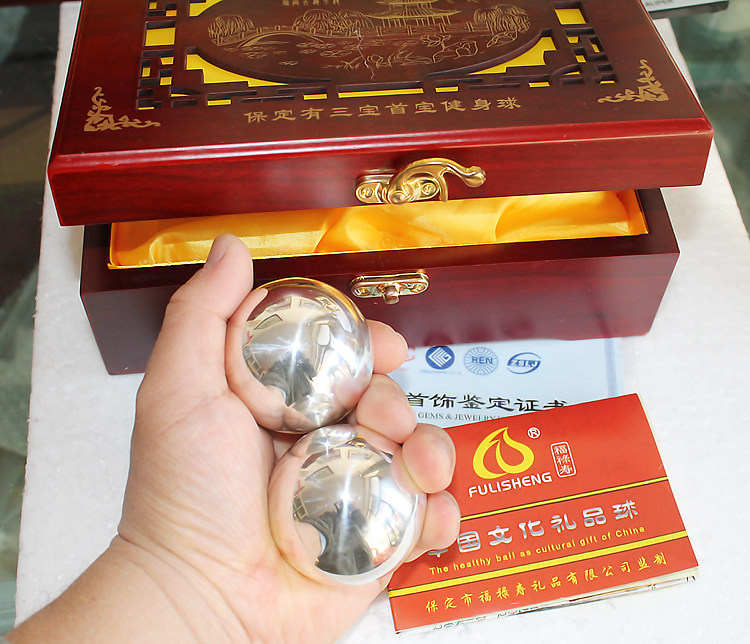 Pure Silver Fitness Ball Handball Silver Health Care Ball Middle Aged Gift Business Collection With Gift Box Foot Silver Fitness Handball
