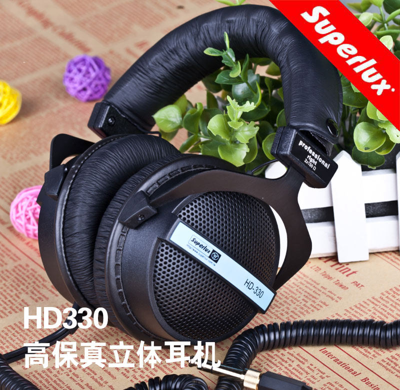 Superlux Schuberle HD330 High fidelity headphone headsets listening to hifi heavy bass semi-closed