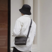 Slow Work Hand-Planted Tannic Head Layer Cow Leather Mens Bag Small Satchel Brief Retro Sloping Cross Single Shoulder Bag Cell Phone Bag