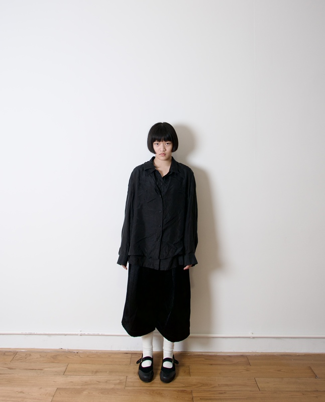 Loose-Fitting Cropped Pants