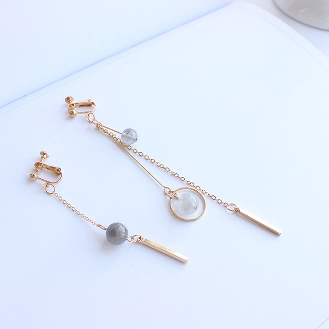 Korean Korean version of exquisite and lovely natural gray crystal stone asymmetrical long earrings without pierced ear clip earrings for women