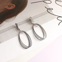 Retro cold wind minimalist geometric high-end sense matte gold oval stud earrings Korean Korean version of simple temperament