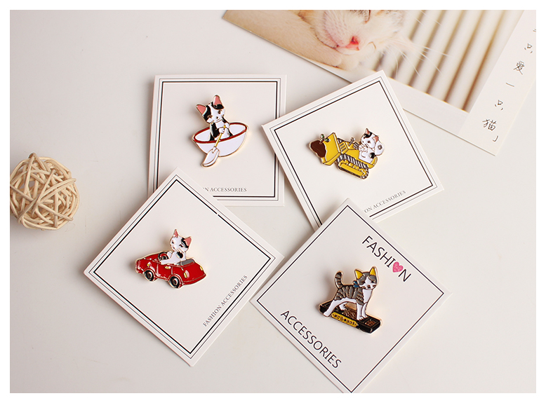 Siêu dễ thương mèo con trâm nhỏ cổ áo pin pin áo sơ mi trang trí Nhật Bản Nhật Bản chất lượng tốt nữ - Trâm cài ghim cài áo vest nữ
