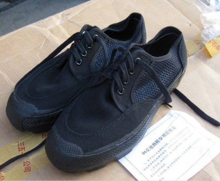 Special Price Stocks 06 Summer Work Ground Shoes Climbing Shoes Outdoor Hiking Shoes Cloth Shoes Non-slip Involved water speed dry