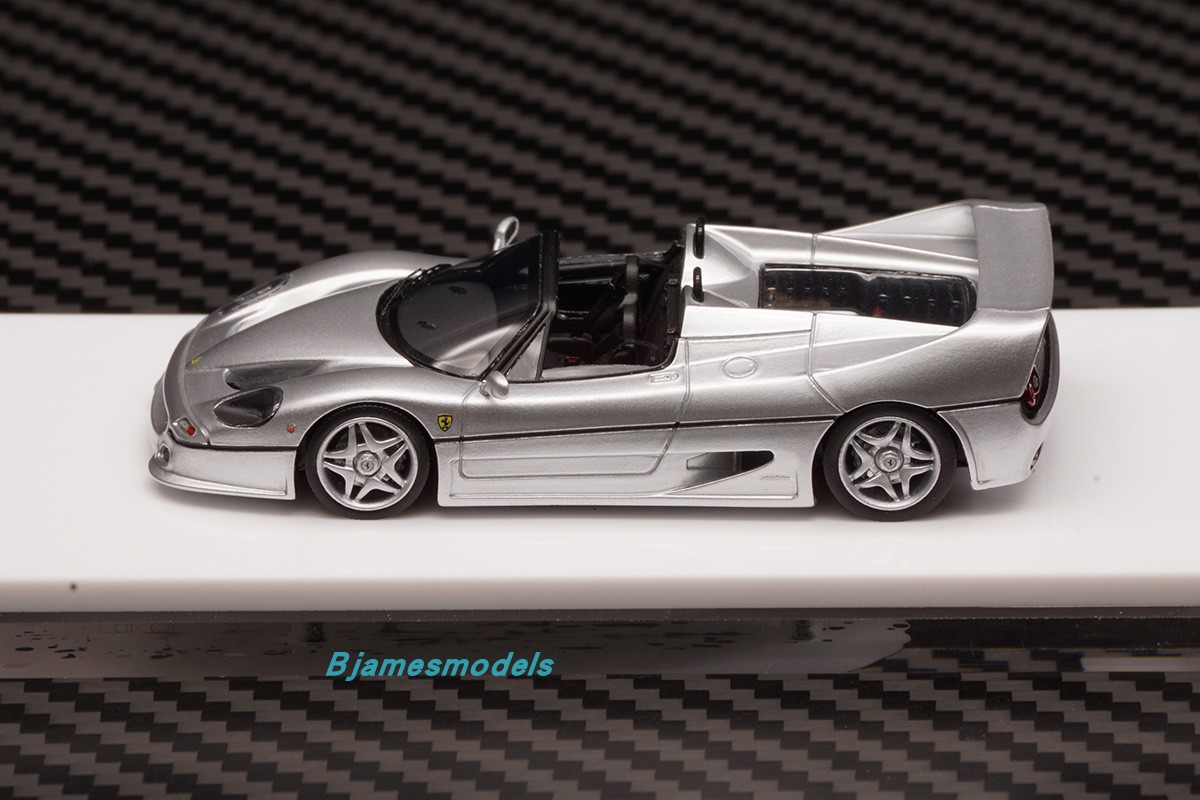 Amazon.co.jp: dmh 1 64 フェラーリ F50 白 : おもちゃ