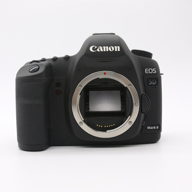 ມືສອງ Canon 5D25D36D5D ຊຸດ stand-alone ເຕັມເຟຣມມືອາຊີບການຖ່າຍຮູບກ້ອງຖ່າຍຮູບ SLR ການເດີນທາງທີ່ມີຄວາມຄົມຊັດສູງ